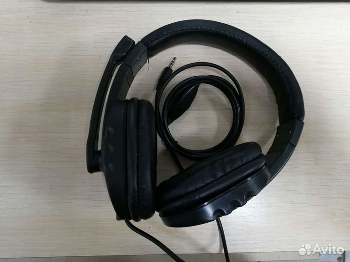 Наушники полноразмерные Gaming GM-01