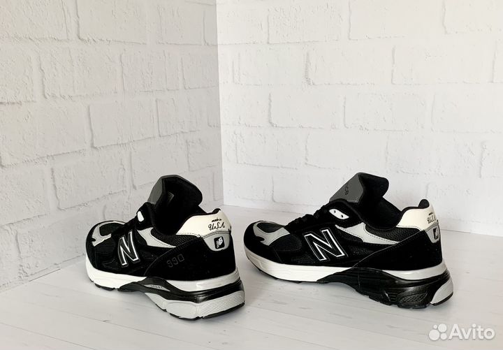 Кроссовки New Balance 990v3 luxe