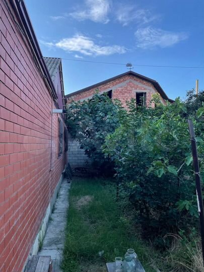 Дом 252 м² на участке 5 сот.