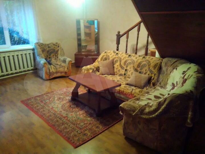 Дом 174 м² на участке 7,3 сот.