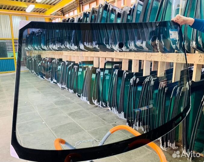 Лобовое стекло Ауди а1 а3 а4 а5 а6 а7 а8 q5 q3 q7