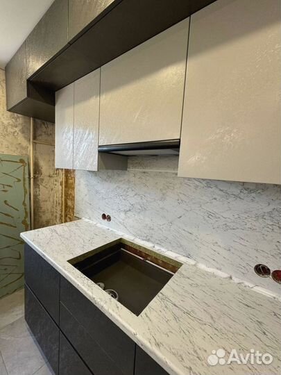 Кухня угловая под заказ новая