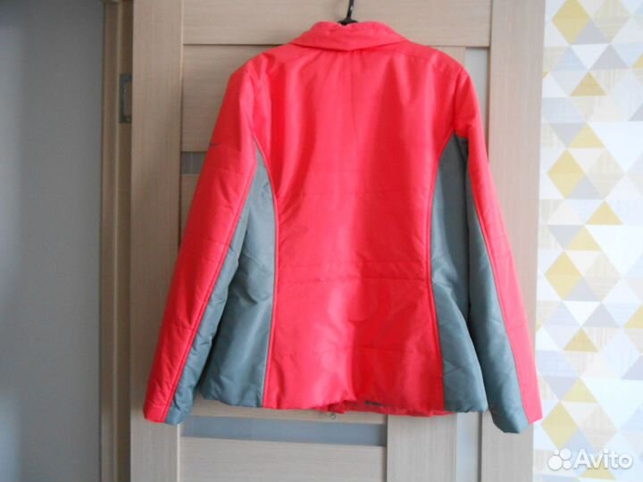 Куртка женская(Спортмастер)