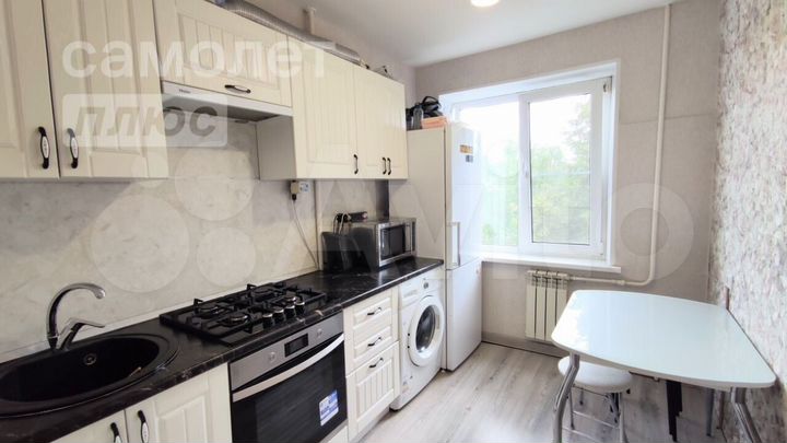 3-к. квартира, 57,7 м², 4/10 эт.