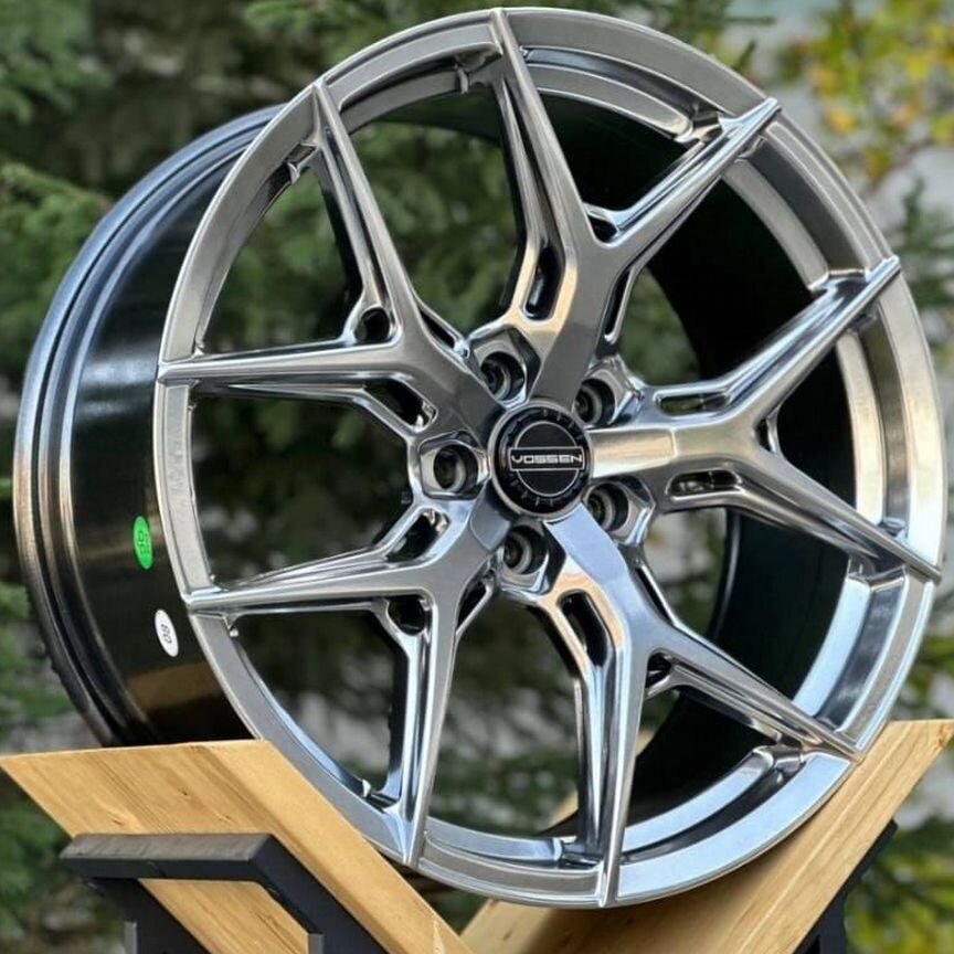Литые диски Vossen HF-5 8.5×R18 5×108