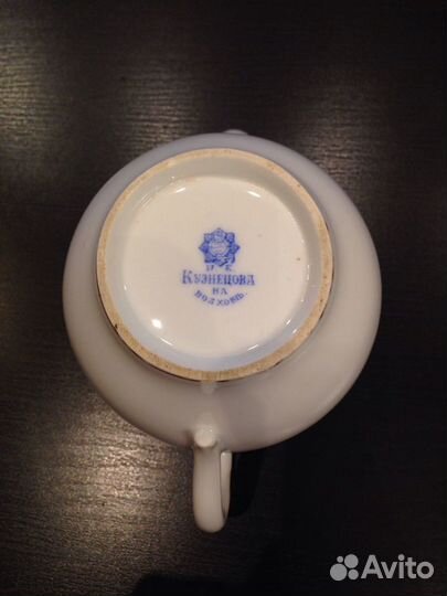 Антикварный молочник (чайник)