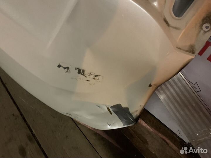 Задняя дверь багажника toyota rav 4