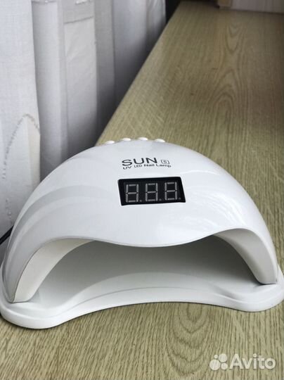 LED лампа для маникюра