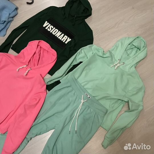 Женские вещи