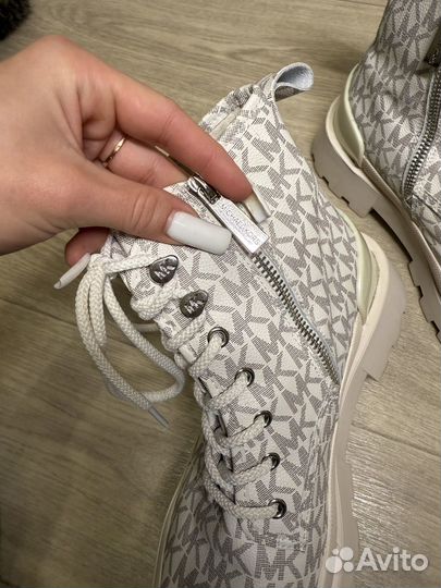 Ботинки зимние Michael Kors кожа