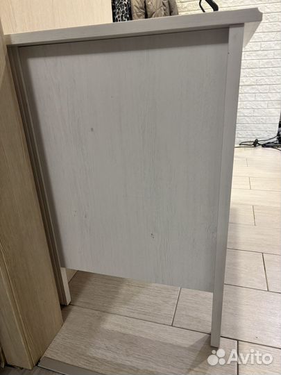 Письменный стол IKEA