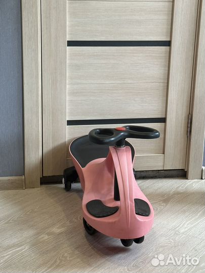 Машинка бибикар