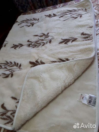 Одеяло шерстяное италия