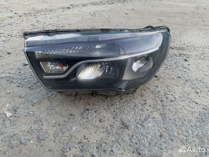 Фара левая веста оригинал