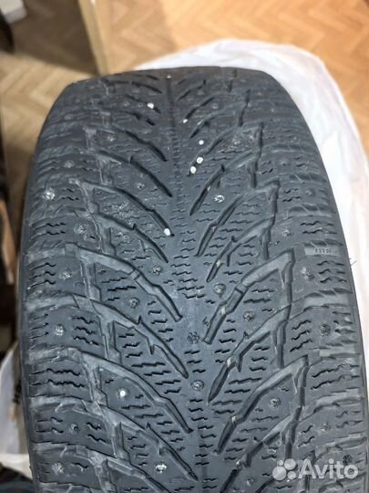 Nokian Tyres Hakkapeliitta 9 235/45 R18