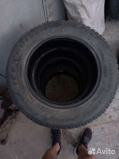 Bridgestone Ice Cruiser 7000 185/65 R15