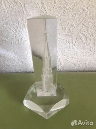 Статуэтка кремль