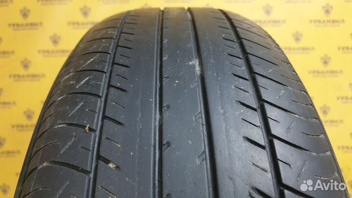 Yokohama dB Decibel E70 215/60 R16 95V