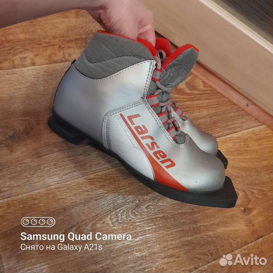 Лыжные ботинки ларсен