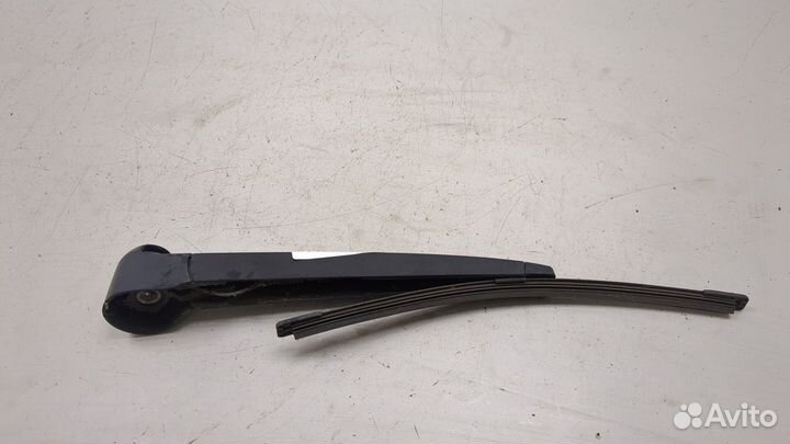 Щеткодержатель Skoda Yeti, 2013