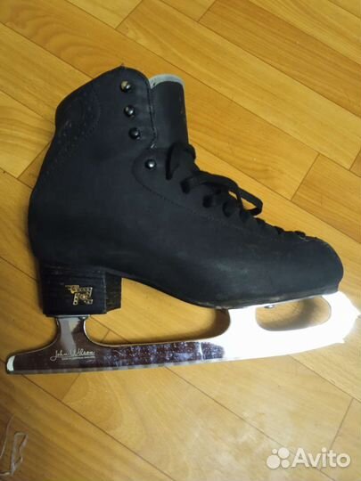 Фигурные коньки risport rf3 pro