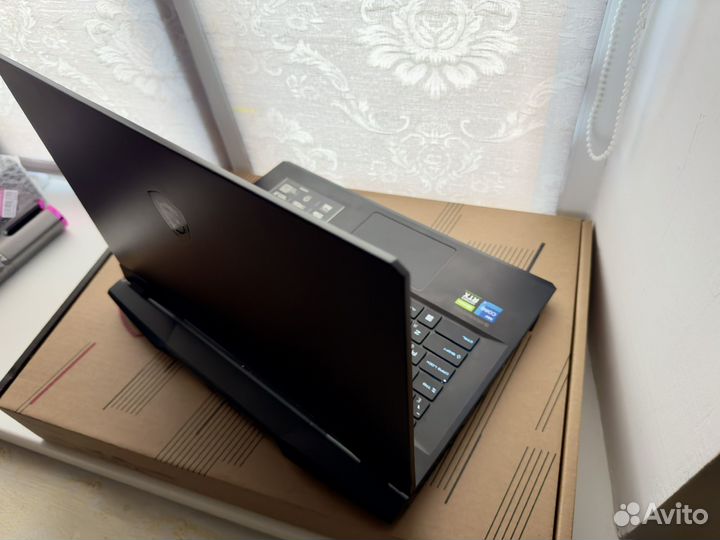 MSI RTX-3070 140w/ i7/16gb/512tb/144GHz