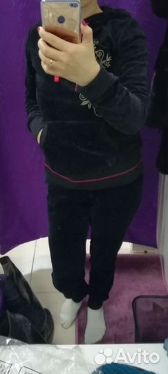 Костюм спортивный