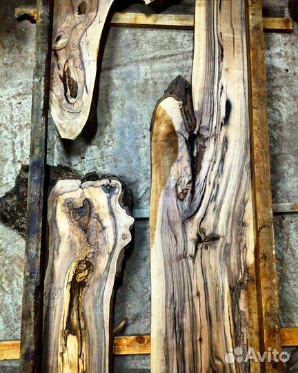 Слэбы для столешницы со смолой