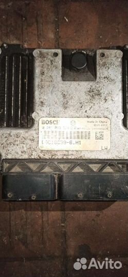 Блок управления двигателем