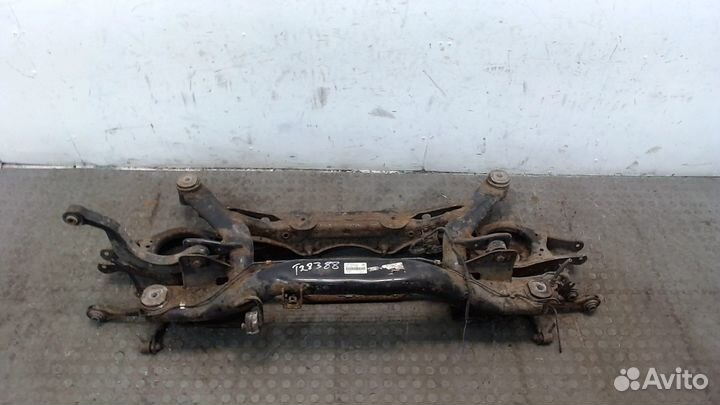 Балка подвески задняя Skoda SuperB, 2011