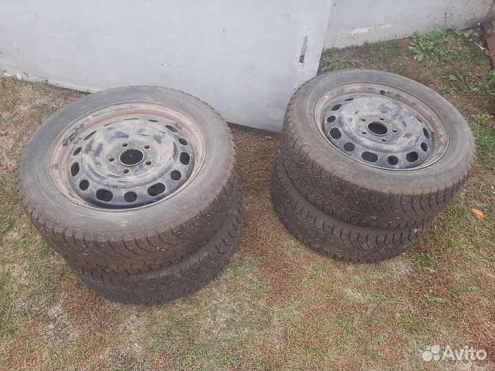 Gislaved Nord Frost 200 205/55 R16