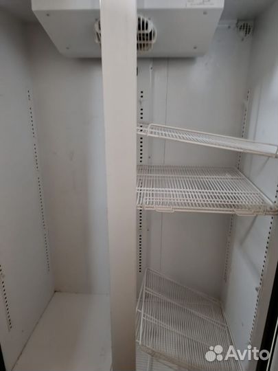 Морозильный шкаф