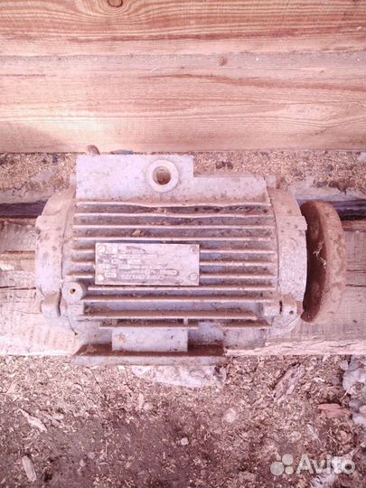 Электродвигатель 380 вт