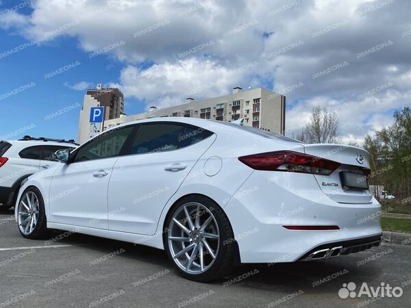 Литые диски CVT R19 на Хендай Elantra