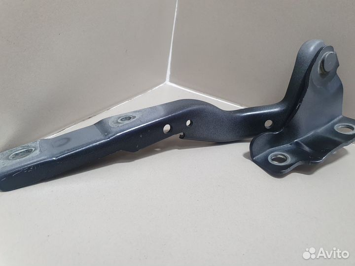 Петля капота левая Chery Tiggo 4 FL