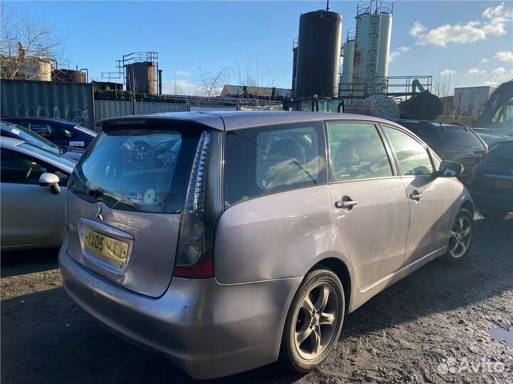 Разбор на запчасти Mitsubishi Grandis