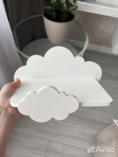 Полка в детскую