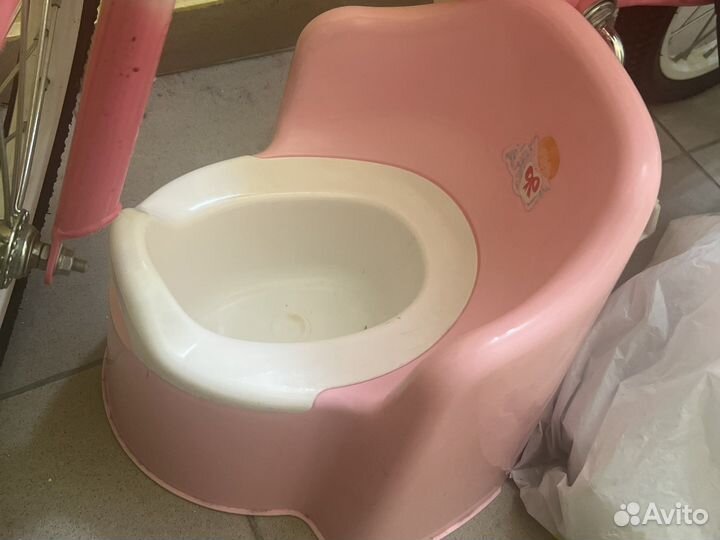 Ванночка для купания и горшок
