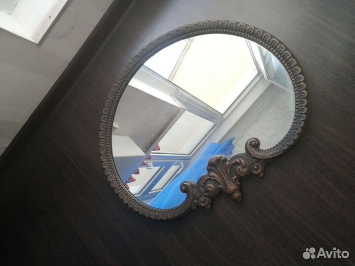 Зеркало настенное литьё винтаж