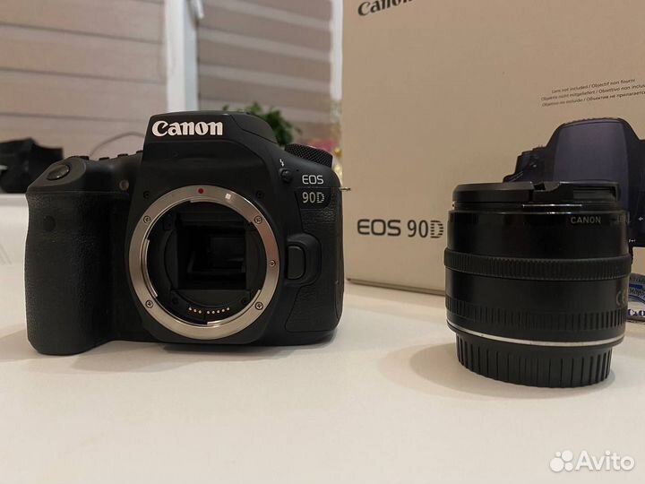 Canon EOS 90D + объектив Canon EF 24 мм f/2.8 USM