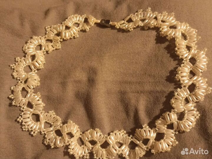 Колье из бисера