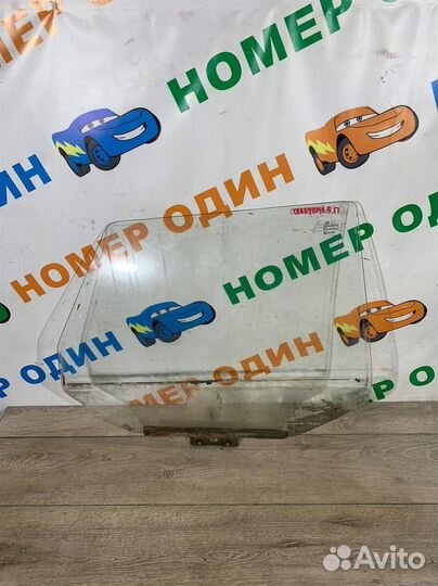 Стекло двери задней правой,левой ваз-VAZ 21093