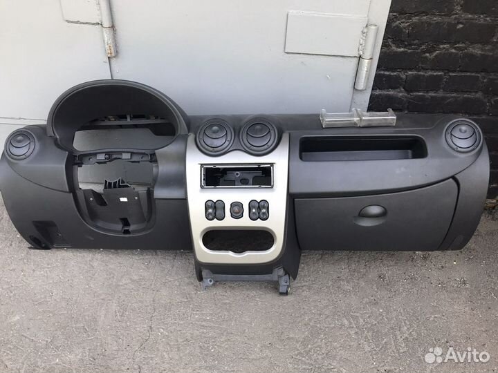 Торпеда renault logan