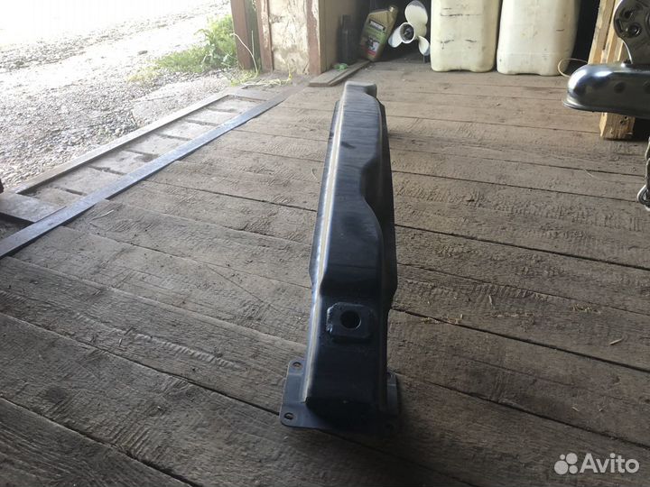 Усилитель заднего бампера Тигуан