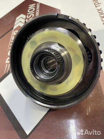 Задний планетарный механизм с солнечной шестернёй