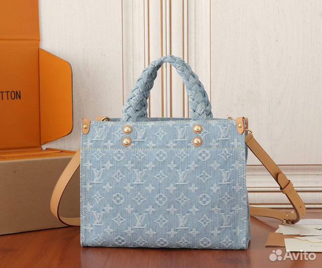 Сумка Louis Vuitton OnTheGo Monogram Denim