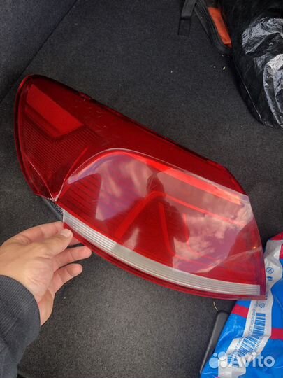 Задний фанарь Фольксваген пассат сс