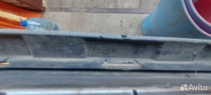 Решетка радиатора Renault Fluence