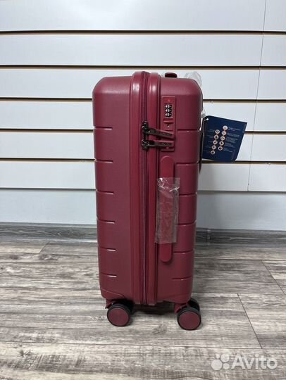 Чемодан ручная кладь S