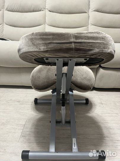 Коленный стул smartstool